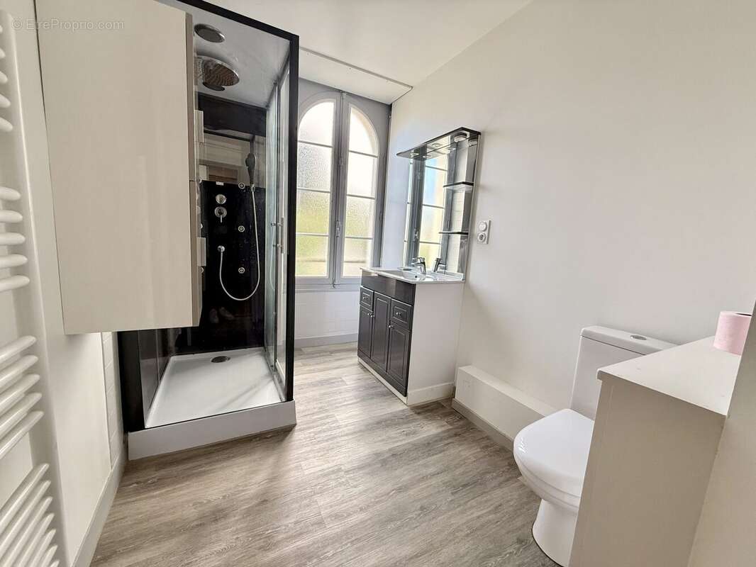 Appartement 235 m² à Pontivy  - photo 7