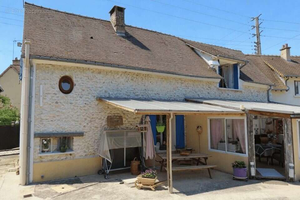 Maison à PACY-SUR-EURE