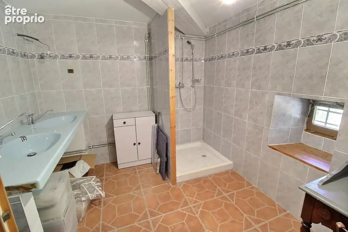 Campagne 200 m² grand terrain 8500 m² - photo 19