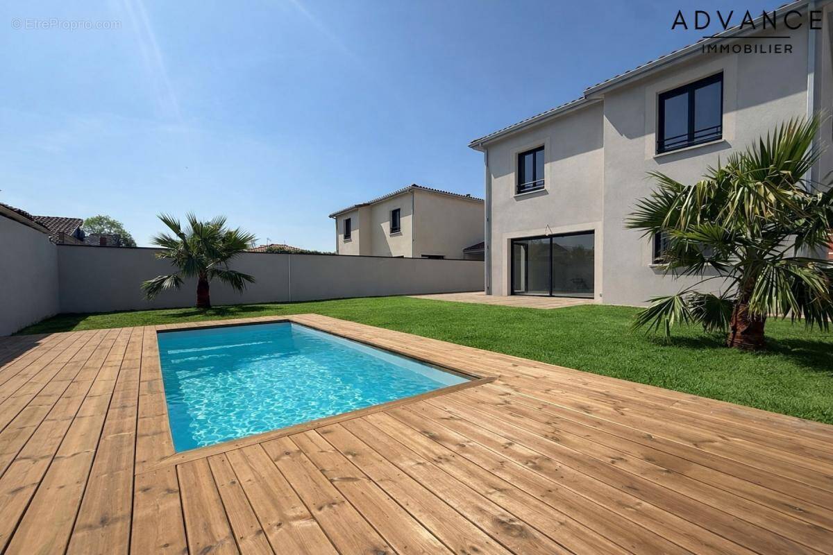Maison à PORTET-SUR-GARONNE