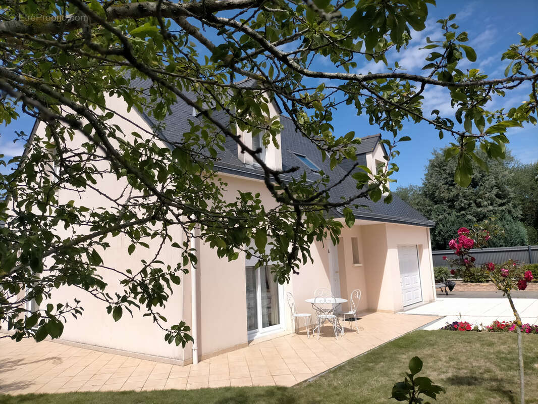 Maison à PLESSIX-BALISSON