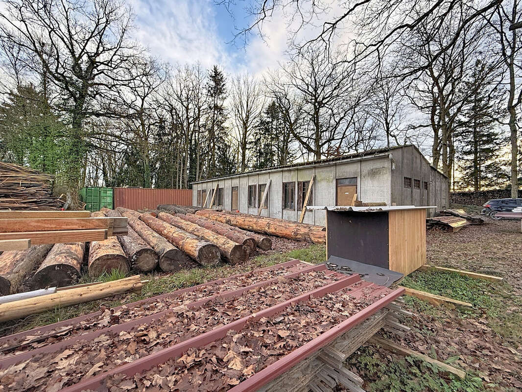 Terrain à COURTERANGES