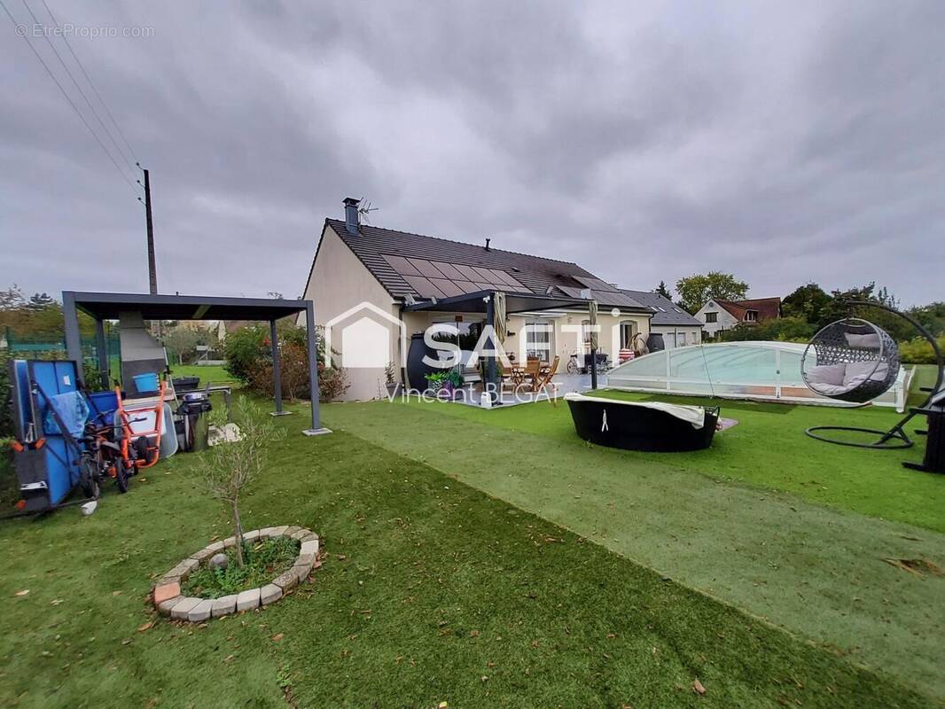 Photo 1 - Maison à VOULX