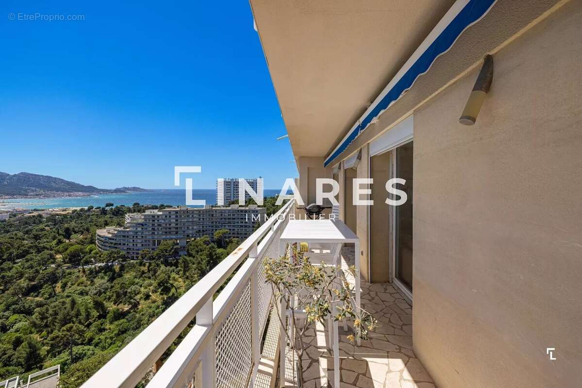Appartement à MARSEILLE-8E