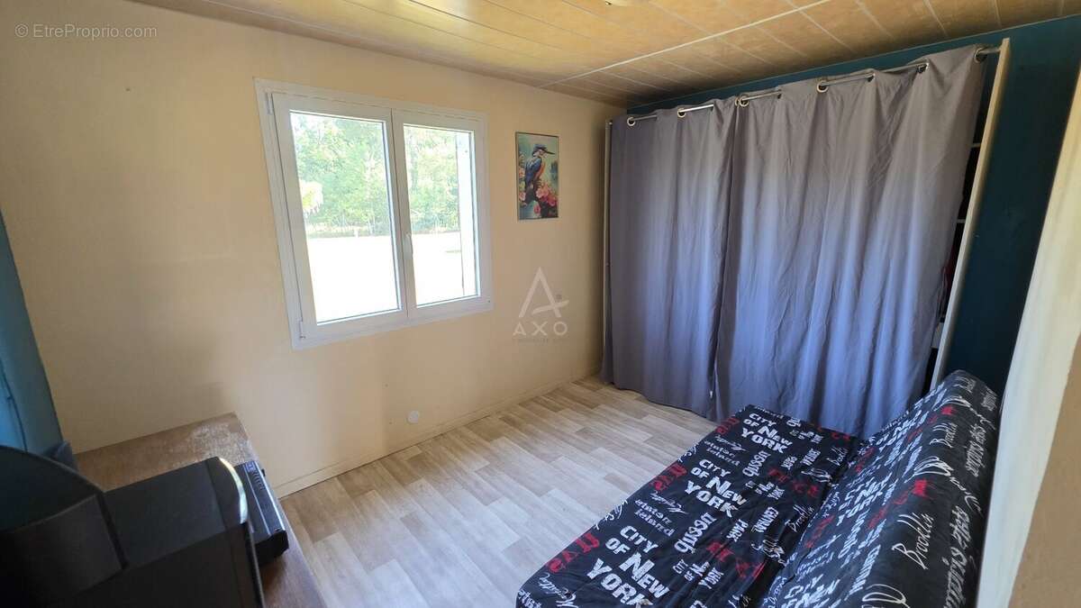 Exclusivité: Maison + un terrain constructible à SAINT SAVIN sur 5000m² - photo 9