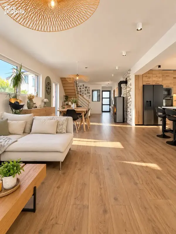 Maison 7 pièces de 179 m2 sur 11,5 ares - photo 3