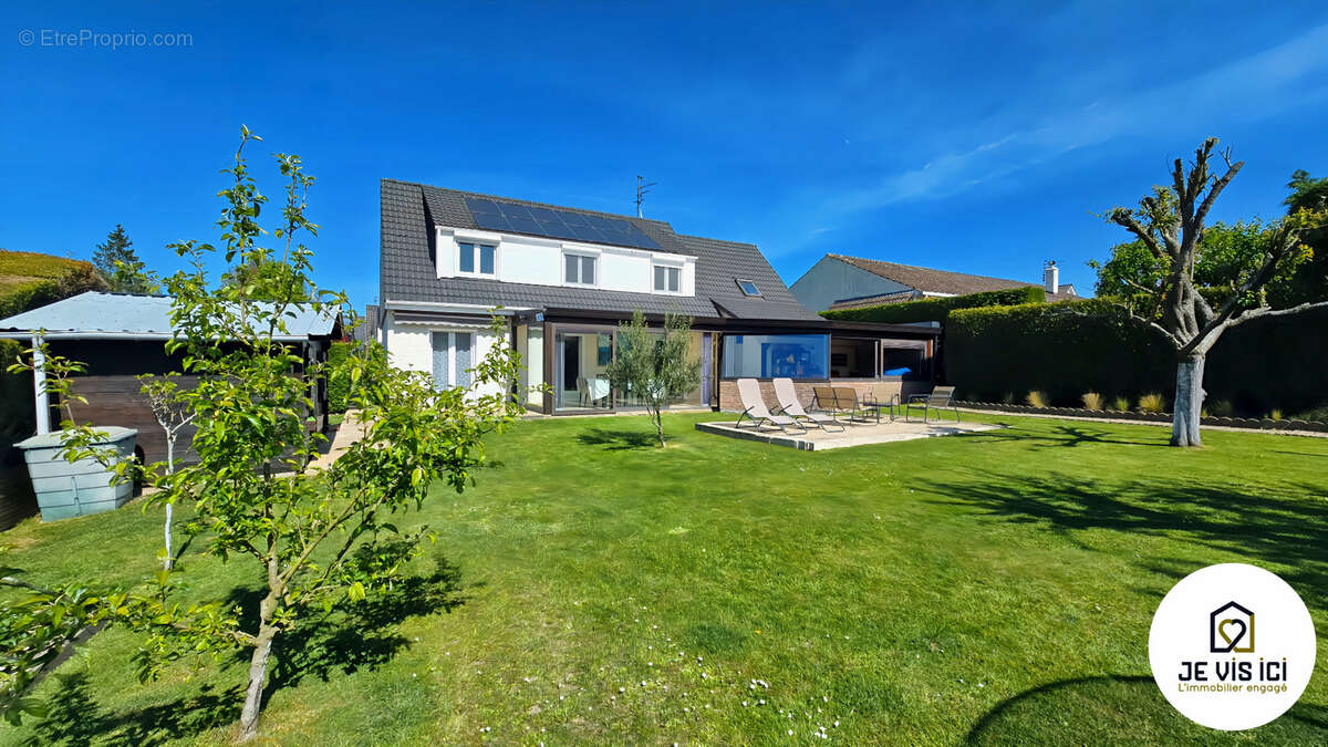 Maison à AUBERS