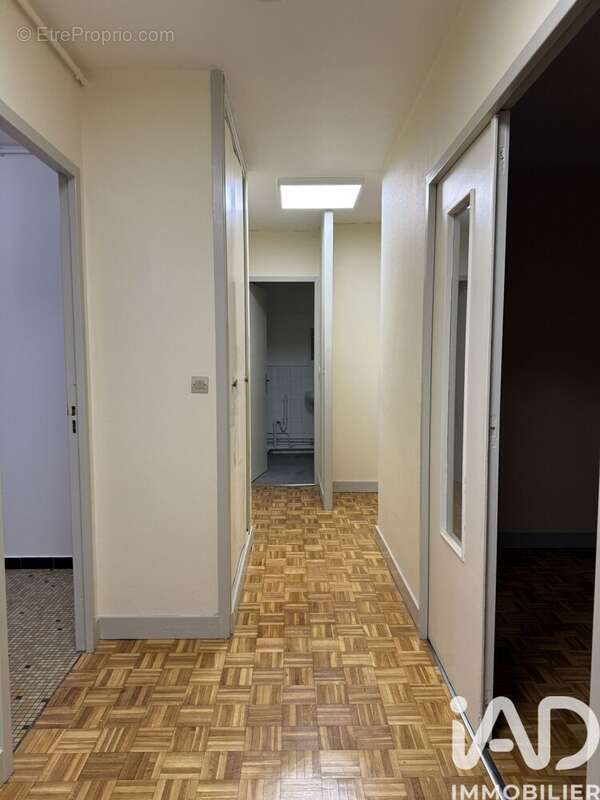 Photo 5 - Appartement à COMPIEGNE