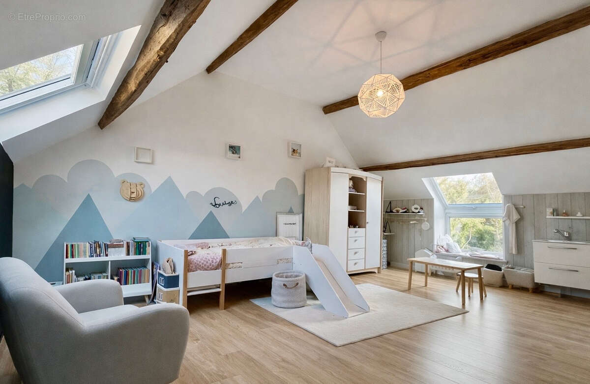 Maison à THOIRY