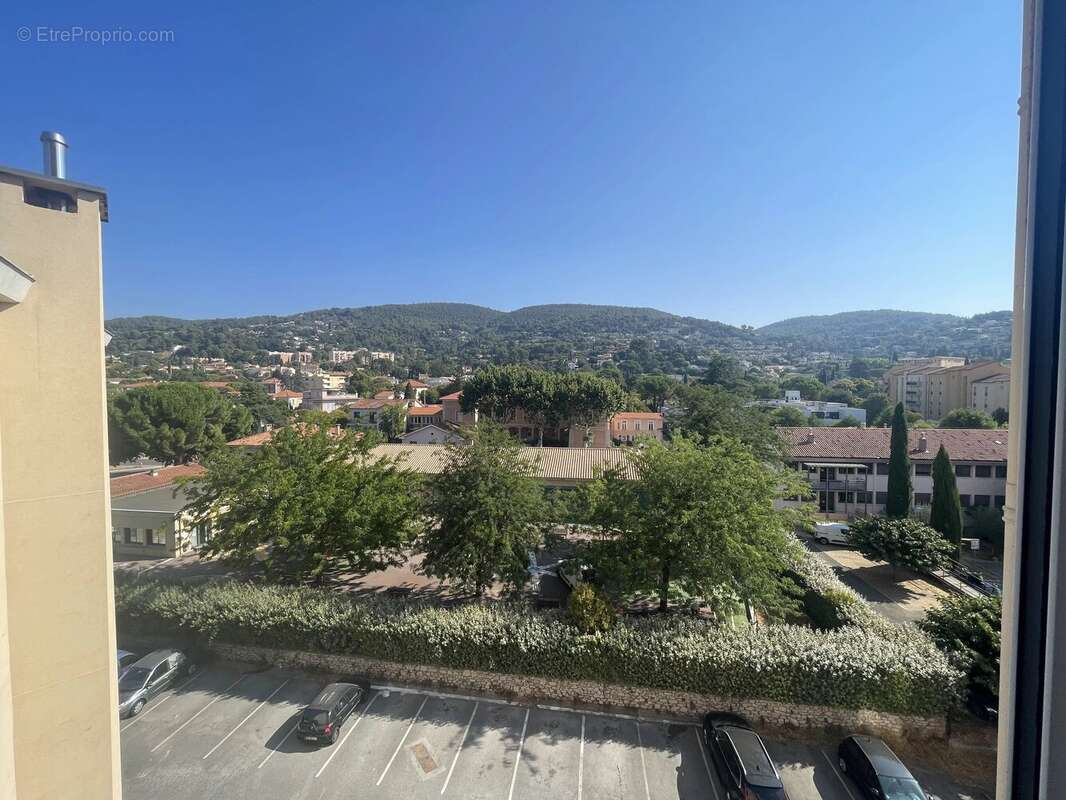 Appartement t4 au cœur de draguignan de 70,39 m² - photo 4