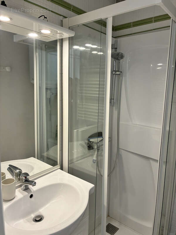 Gruissan rive droite - appartement t2 de 28 m2 avec exterieur - photo 6