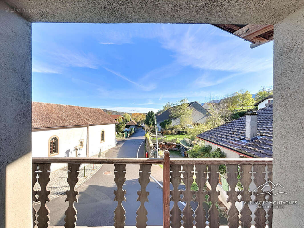 Maison à PERRIGNIER