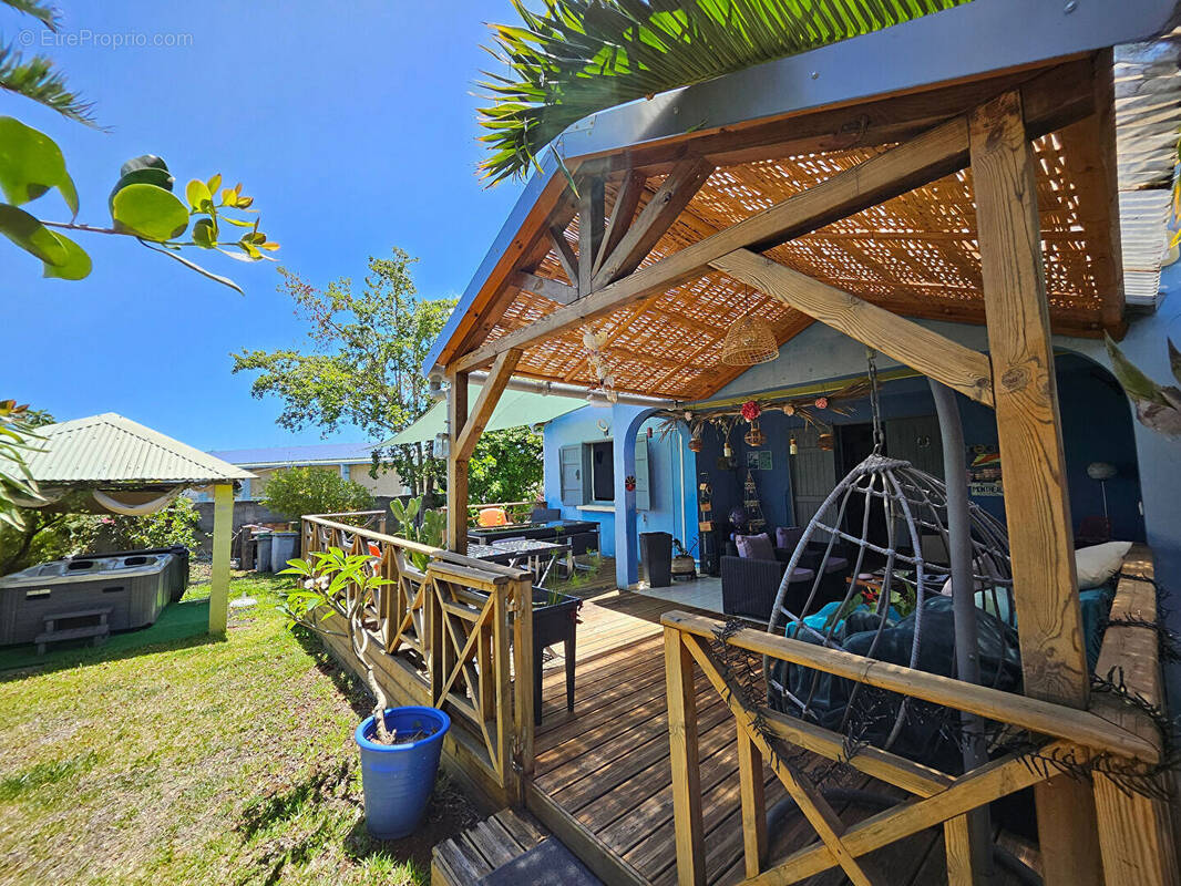 Maison à SAINTE-MARIE