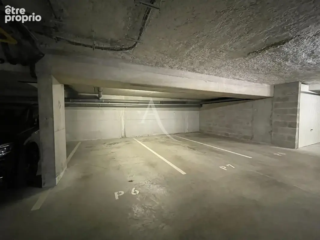 En Hyper Centre de Carquefou, un T2 fonctionnel et contemporain agrémenté d'une belle terrasse de 11 m² ! - photo 11