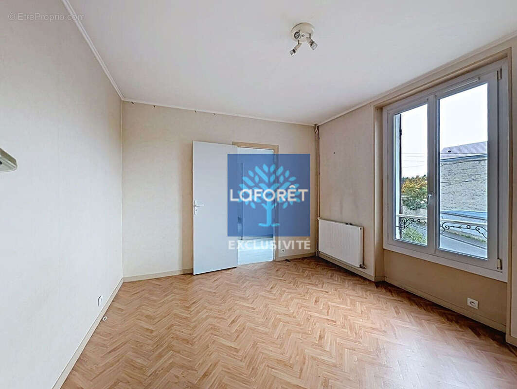 Maison à SAINT-OUEN-L&#039;AUMONE