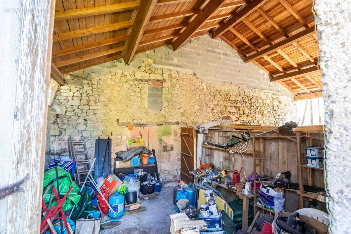 Maison de village avec dépendance et jardin - photo 41
