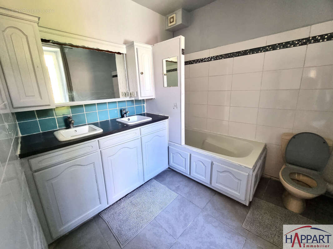 Maison à LE MEE-SUR-SEINE