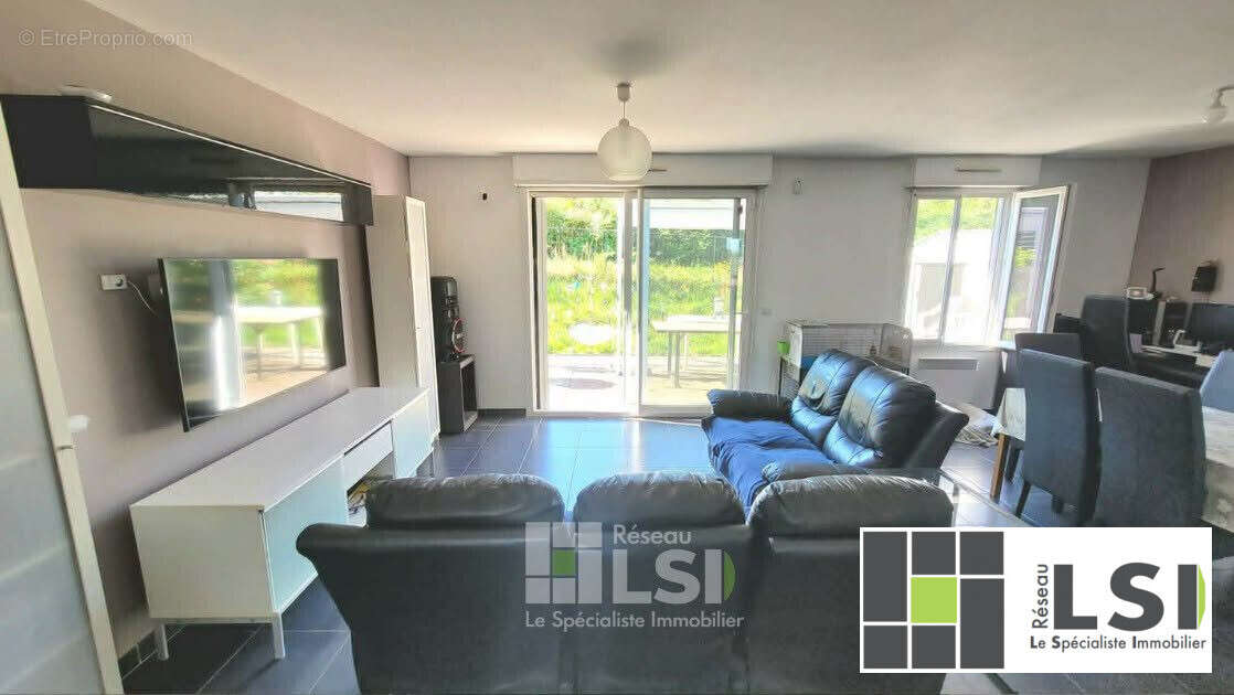 Maison 95 m² à Maubeuge  - photo 4