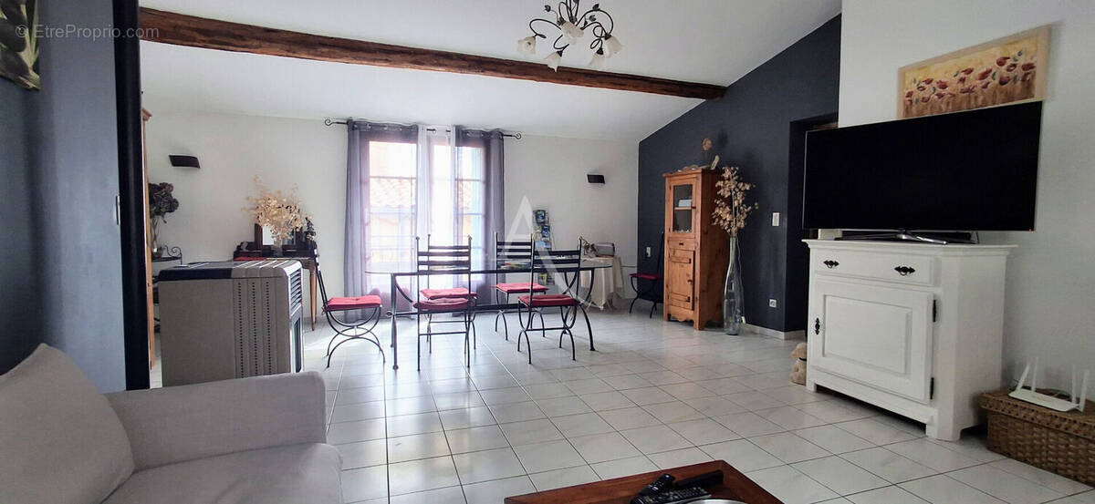 Maison à FAUGERES