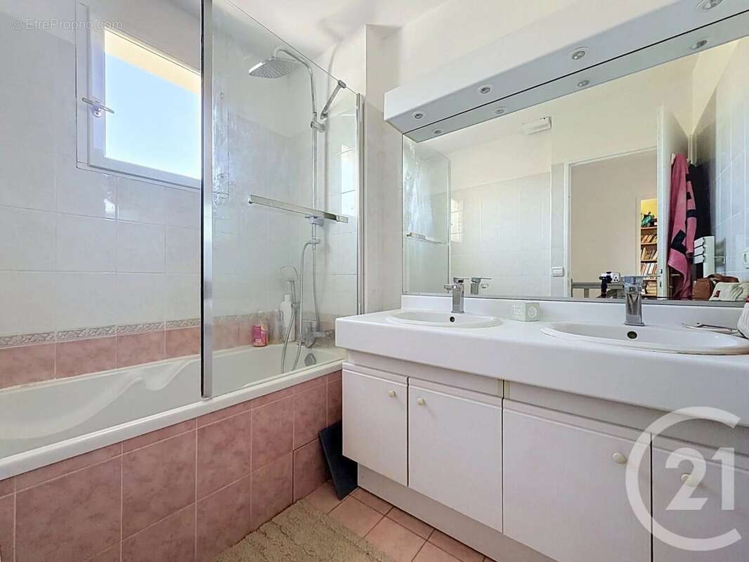 Maison 124 m² à Mougins  - photo 16