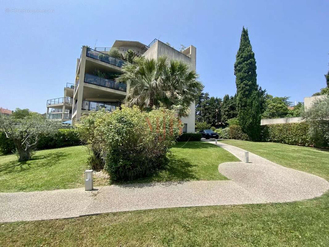 Appartement à AIX-EN-PROVENCE