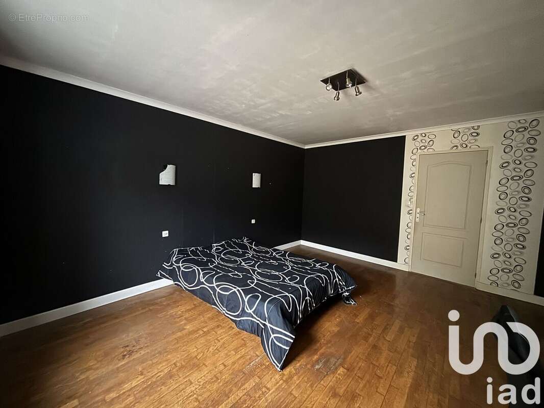 Photo 8 - Maison à ILLOUD