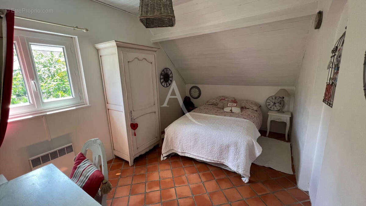 Maison à MEULAN