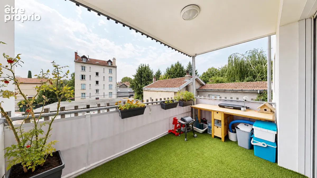 Appartement 3 pièces de 70m2 + Terrasse - Europole / Grenoble / Fontaine - photo 2