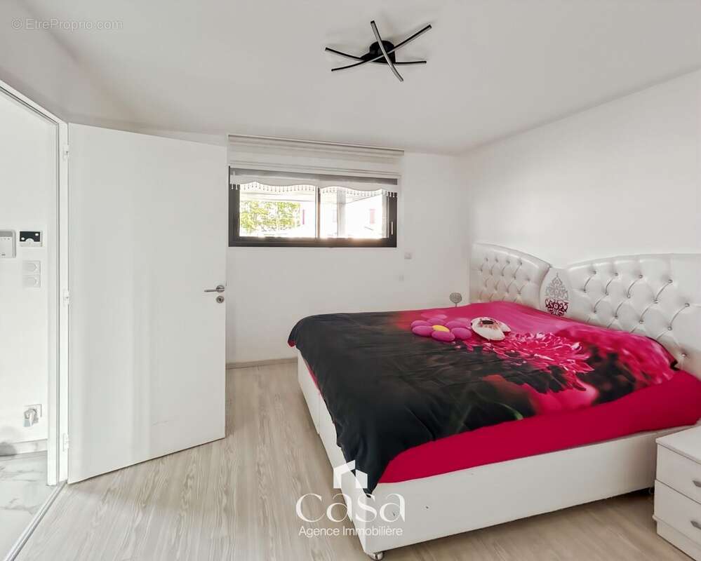 Maison à BARON-SUR-ODON