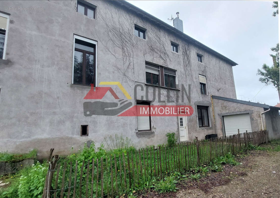 Appartement à SAINT-NICOLAS-DE-PORT