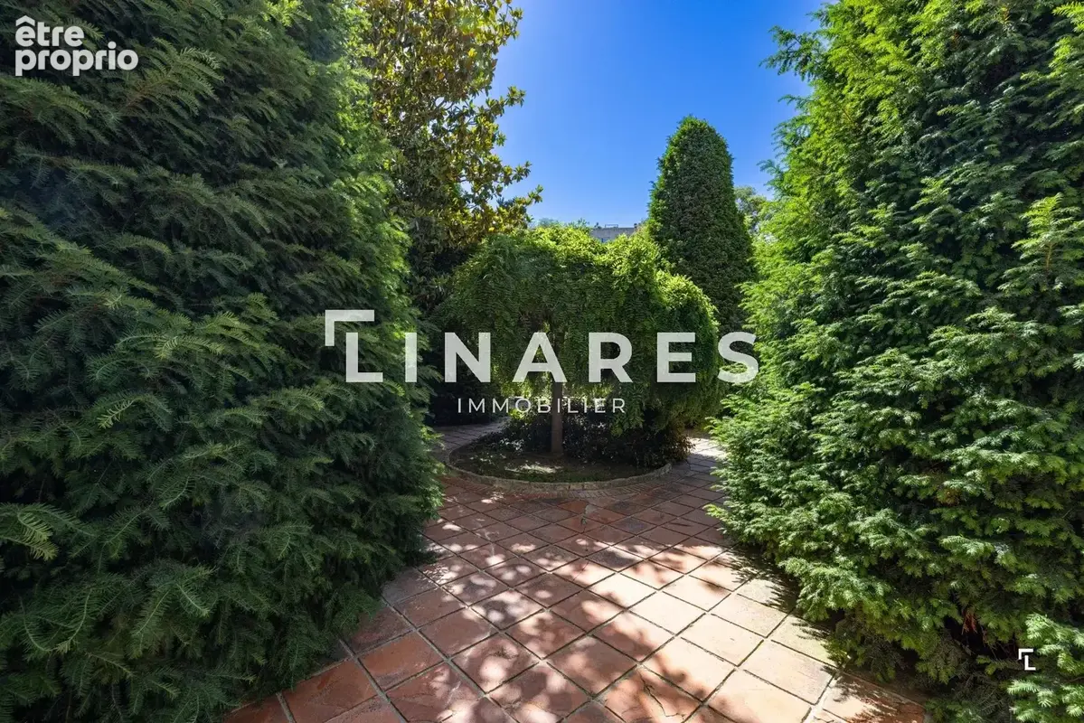 L'ÉCRIN DU PARC - Appartement T6 de 174m² + 2 Terrasses + Loggia - 13008 - photo 17