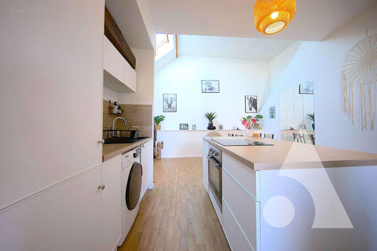 Appartement 2 pièces coup de coeur - dernier étage - photo 2