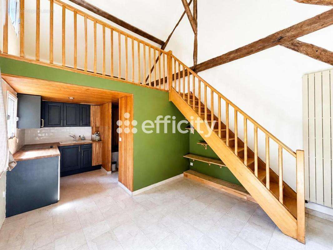Maison 330 m² à Villers-Saint-Frambourg  - photo 21