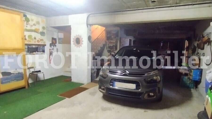 Maison à SAINT-MARTIN-DE-VALAMAS