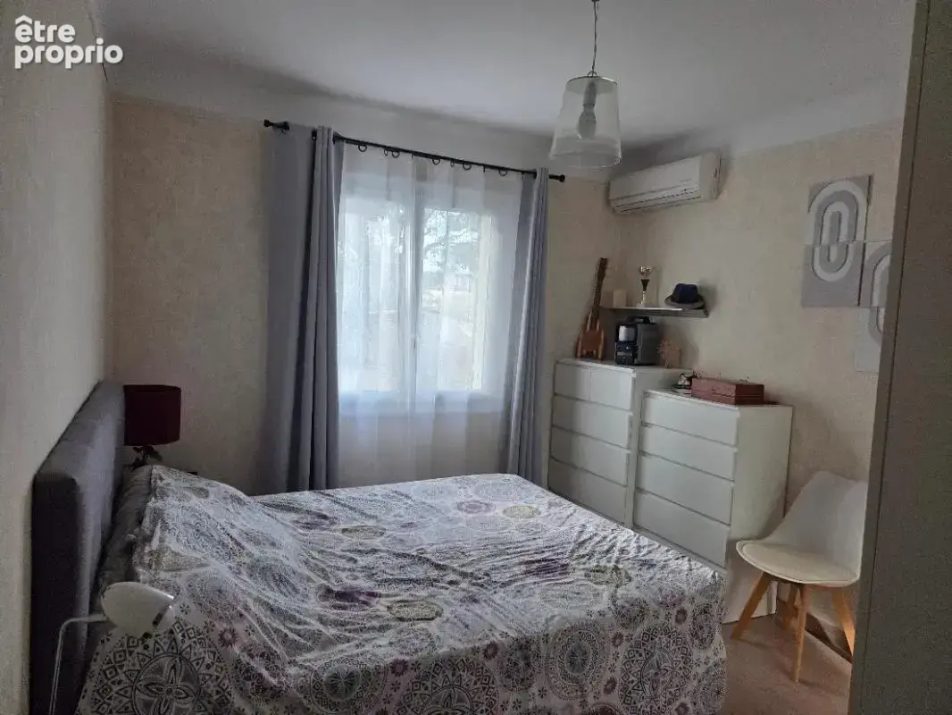 Lançon-provence – maison familiale de 160 m² avec jardin et garage - photo 9