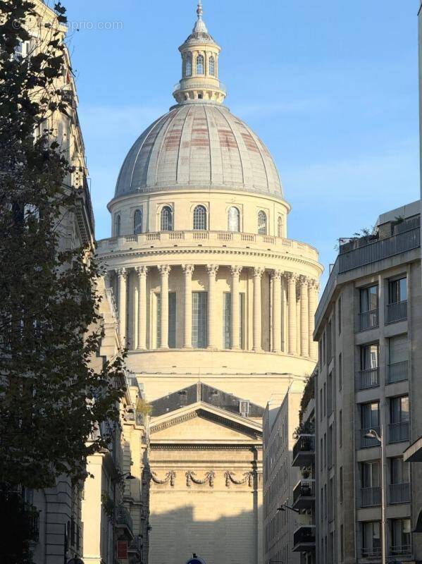 Appartement à PARIS-5E