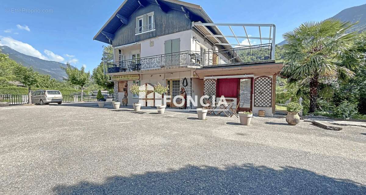 Appartement à AIGUEBLANCHE