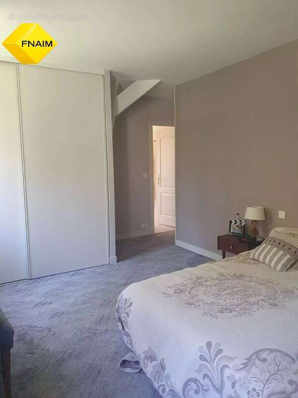 Maison à VILLIERS-SUR-ORGE