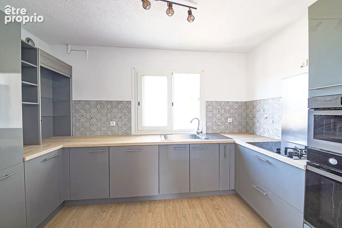 Appartement Bastia 3 pièce(s) 60 m2 - photo 2