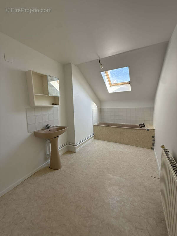 Appartement à CHARLEVILLE-MEZIERES