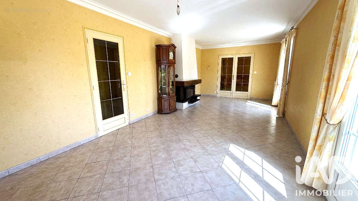 Maison 103 m² à Brou  - photo 3