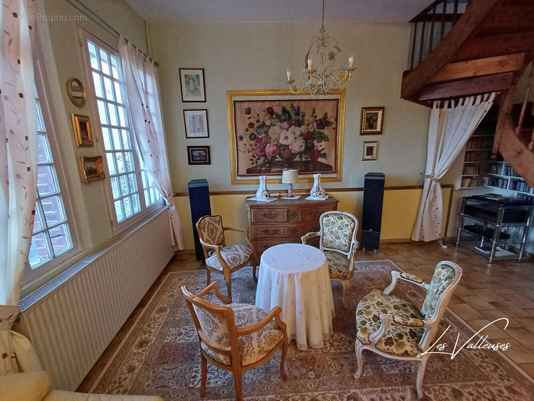 Maison à LINTOT-LES-BOIS