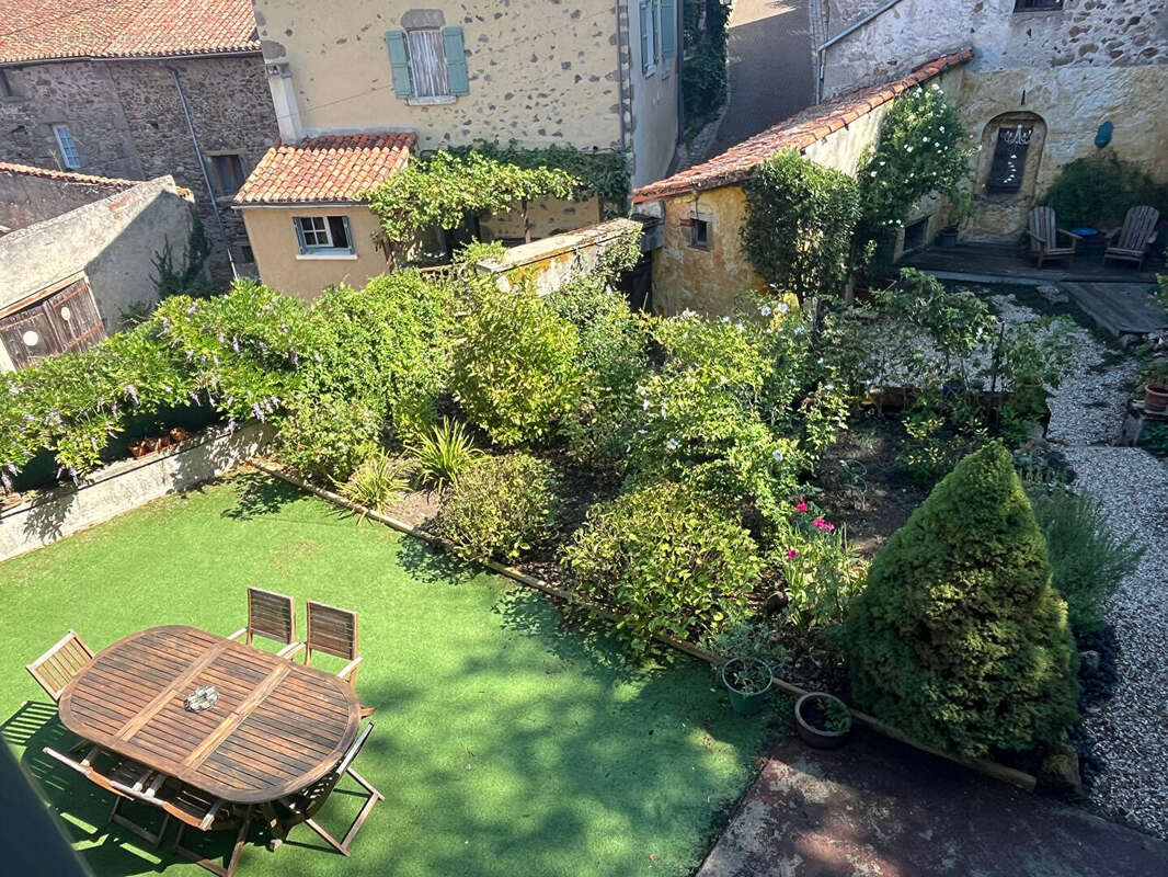 Maison Confolens 6 pièce(s) - photo 11