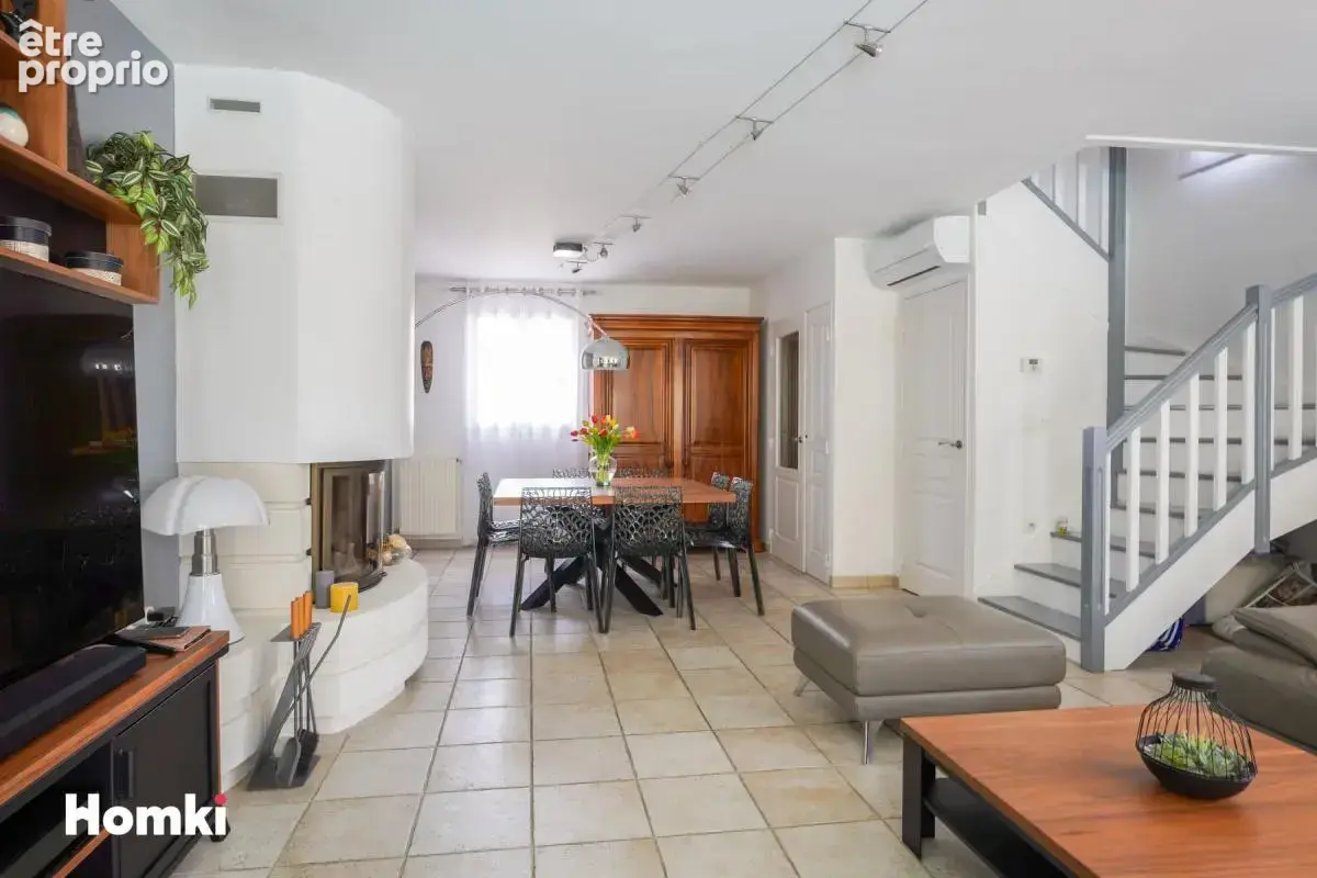 Maison/Villa T4 de 106 m² avec piscine à Marseille 13013 - photo 5