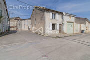 Maison à SAMPIGNY