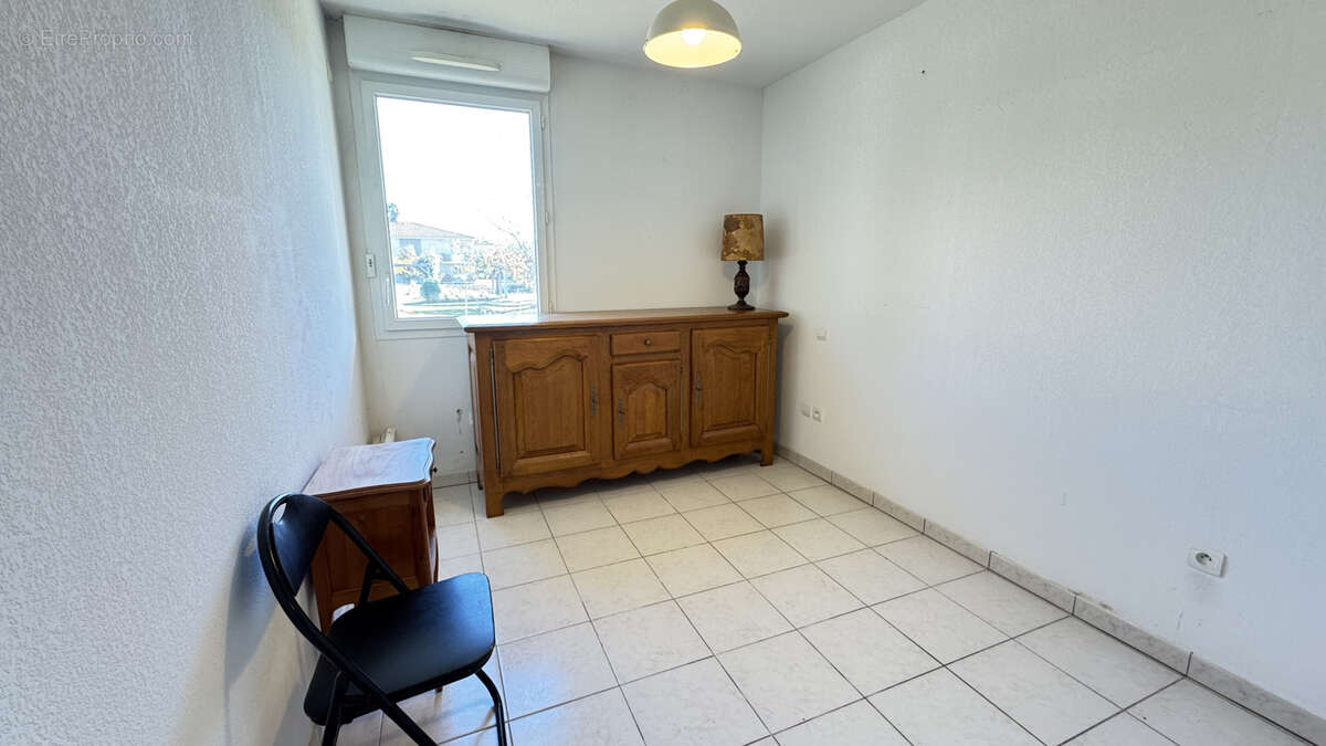 Appartement à SAINT-LAURENT-DE-LA-SALANQUE