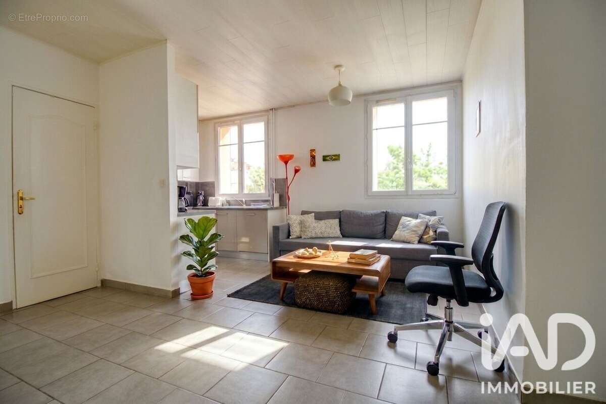 Appartement 48 m² à Suresnes  - photo 3