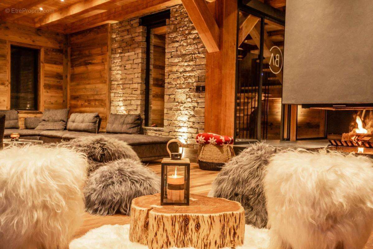 Maison à LA SALLE-LES-ALPES