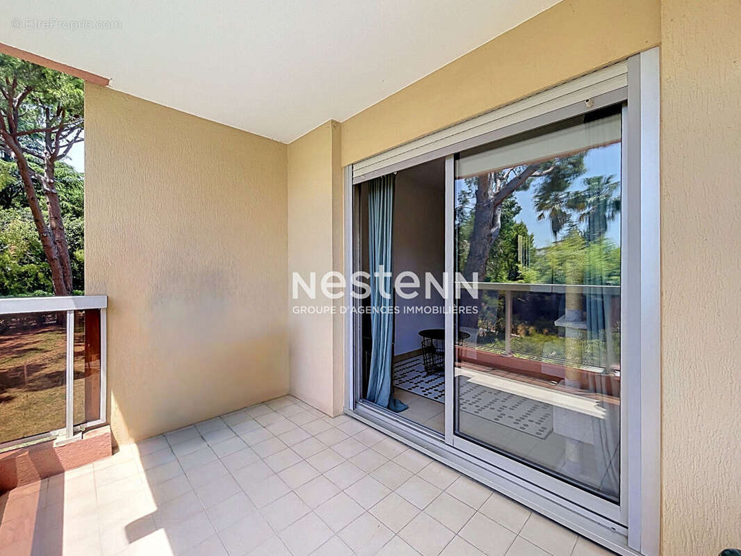 Golfe Juan - T2 32 m² avec terrasse - Sud/Ouest - Calme - photo 4