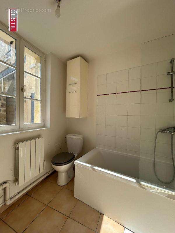 Appartement à NEUVILLE-SUR-OISE